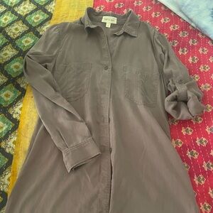 Cloth & Stone Gray Blouse
